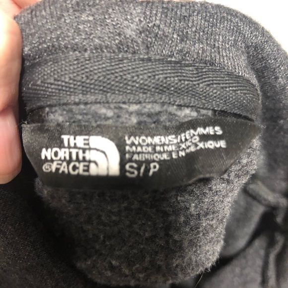 The North Face ladies hoodie size small - Picture 6 of 6